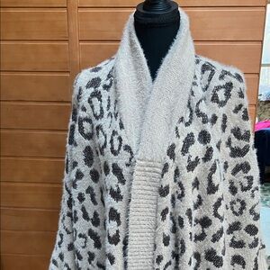 Akemi + Kin One Size Leopard Pattern Cardigan
